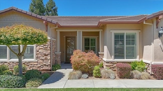 2451 Belle Glade Ln, Manteca, CA 95336