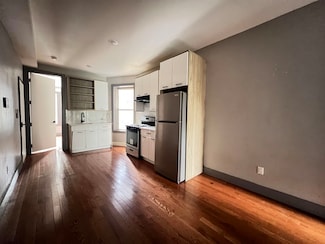 39 van Wagenen Ave Unit 2, Jersey City, NJ 07306