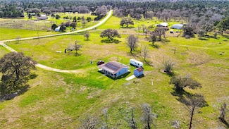 1427 Kansteiner Rd, Columbus, TX 78934