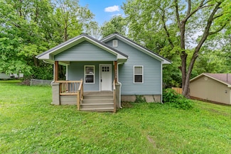 1130 W Kerr St, Springfield, MO 65803