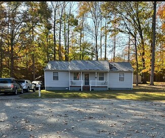 4016 Old Iron Rd, Hopewell, VA 23860