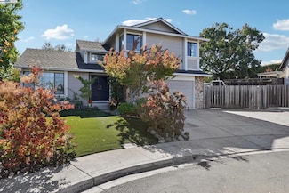 300 Lodgepole Ct, Martinez, CA 94553