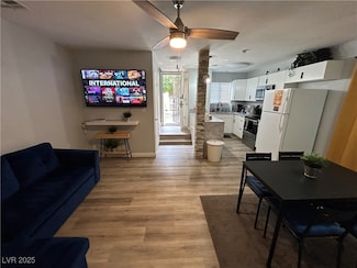 5045 Spencer St Unit B, Las Vegas, NV 89119