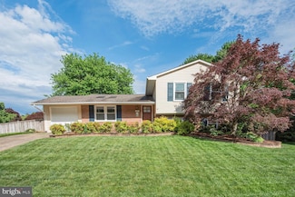 14815 Cranoke St, Centreville, VA 20120