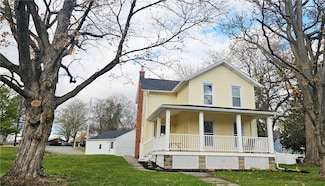 90 Atwater St, Palmyra, NY 14522