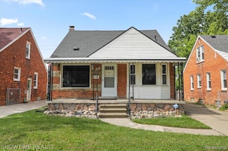 1960 Michigan Blvd, Lincoln Park, MI 48146