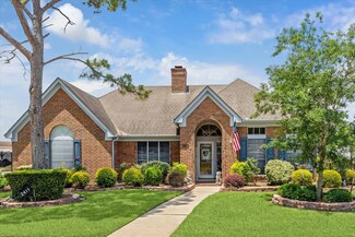 2419 Londonderry Dr, Pearland, TX 77581