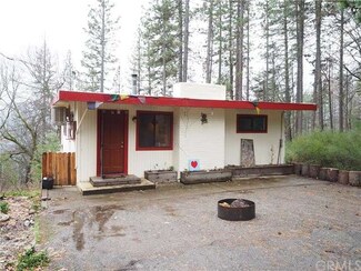10617 Sycamore Rd, Middletown, CA 95461