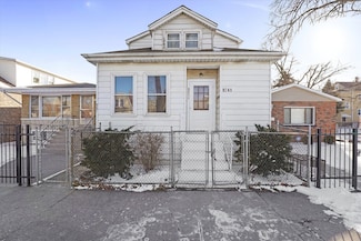 9241 S Blackstone Ave, Chicago, IL 60619
