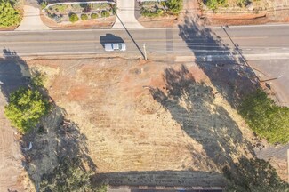 300 Starlight Ct, Paradise, CA 95969
