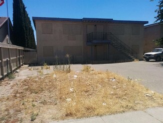 928 O St, Lathrop, CA 95330