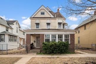 618 Magnolia Ave E, Saint Paul, MN 55130