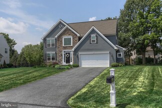 2016 Fieldcrest Rd, Lebanon, PA 17042