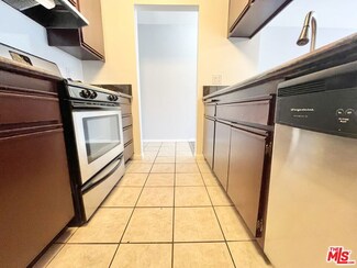 100 N Clark Dr Unit 108, Los Angeles, CA 90048