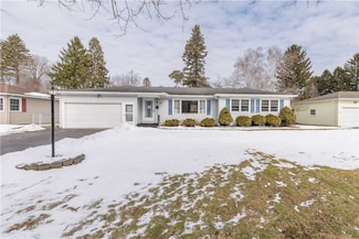 35 Loderdale Rd, Rochester, NY 14624