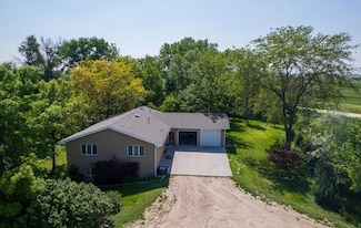 7297 Road 33, Lingle, WY 82223