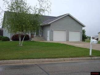 1001 Crystal Lake Dr, Lake Crystal, MN 56055