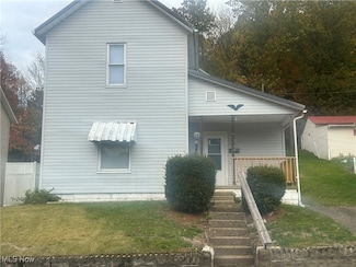 1628 Hay Ave, Coshocton, OH 43812