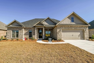 105 Black Birch Ln, Kathleen, GA 31047