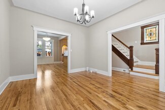 62 Hudson Place, Weehawken, NJ 07086