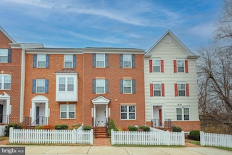 11719 Emerald Green Dr Unit 904C, Clarksburg, MD 20871
