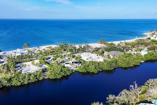 7665 Sanderling Rd, Sarasota, FL 34242