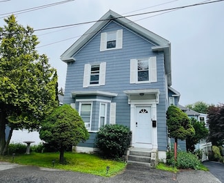 25 Auburn St, Woburn, MA 01801