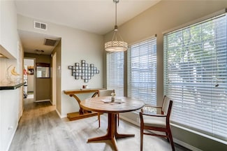 700 S 1st St Unit 101, Austin, TX 78704