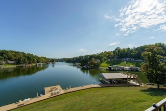 350 Leon Blvd, Williamstown, KY 41097