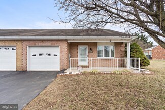 145 Sunflower Dr, Hagerstown, MD 21740