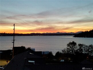 740 N 32nd St Unit 4, Renton, WA 98056