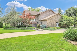 1801 Bentbrook Dr, Champaign, IL 61822