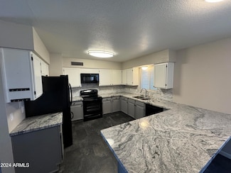 760 W Bunker Hill Dr, Florence, AZ 85132