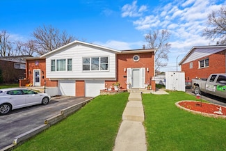 6730 Valley View Rd, Hanover Park, IL 60133