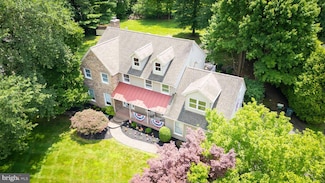 1495 Estate Ln, Southampton, PA 18966