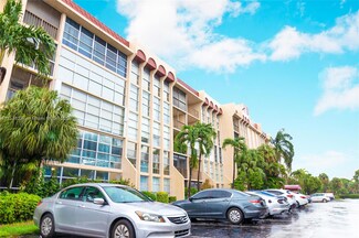 2101 Atlantic Shores Blvd Unit 420, Hallandale Beach, FL 33009