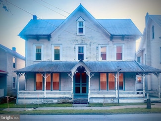 116 Penn St, Millheim, PA 16854