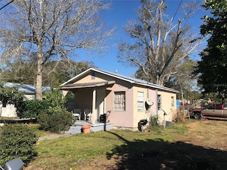 415 Cardinal Dr, Eustis, FL 32726
