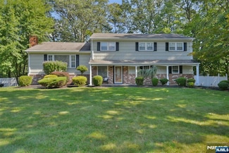 118 Ullman Ave, Wyckoff, NJ 07481