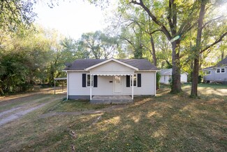 1426 W Catalpa St, Springfield, MO 65807