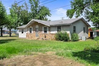 611 W Barnett St, Kensett, AR 72082