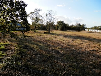 000 29th St, San Leon, TX 77539