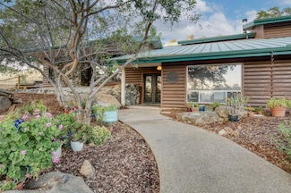 18155 Tollhouse Rd, Clovis, CA 93619