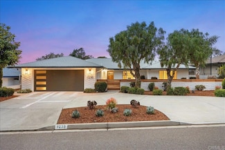 1238 San Julian Dr, San Marcos, CA 92078