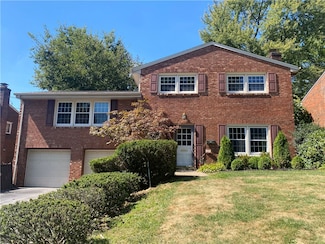 912 Lovingston Dr, Pittsburgh, PA 15216