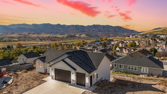 827 E Jenny Ln, Morgan, UT 84050