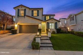 161 White Bark Ln, Simi Valley, CA 93065