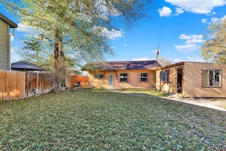 509 N 4th St, Montrose, CO 81401