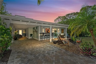 840 Myrtle Terrace, Naples, FL 34103