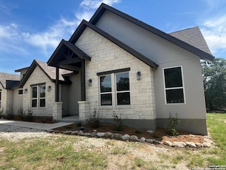 860 Rayner Ranch Blvd, Spring Branch, TX 78070